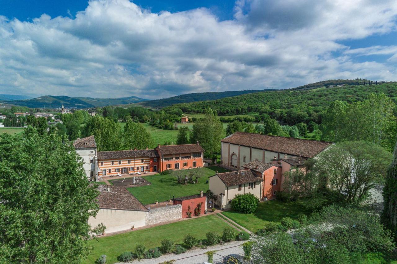 Musella Winery & Relais Guest House San Martino Buon Albergo Bagian luar foto