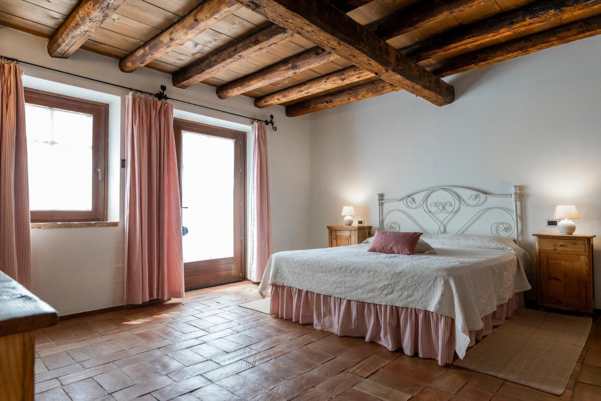 Musella Winery & Relais Guest House San Martino Buon Albergo Bagian luar foto